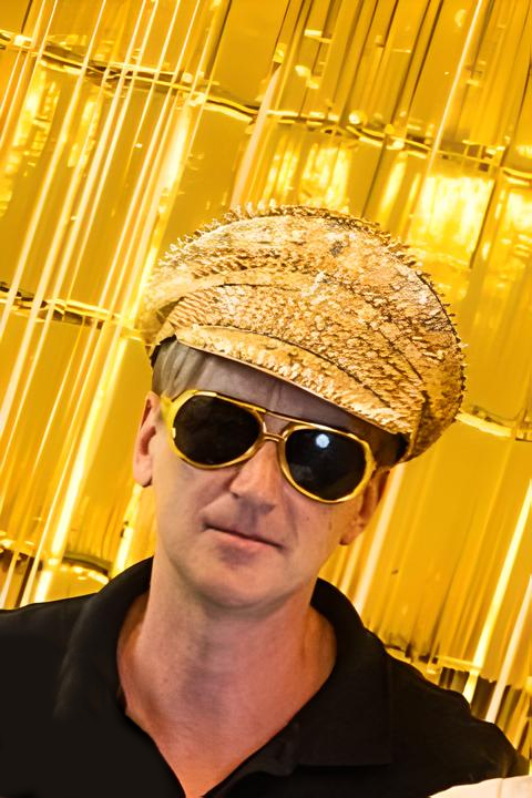 Jeroen Fiey (Mister Wizard) - Geluidstechnicus Faute Bendt - Sound Wizard